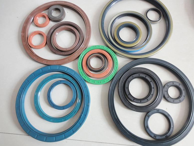 油封使用壽命長短是什么決定的? 油封使用壽命長短是什么決定的?